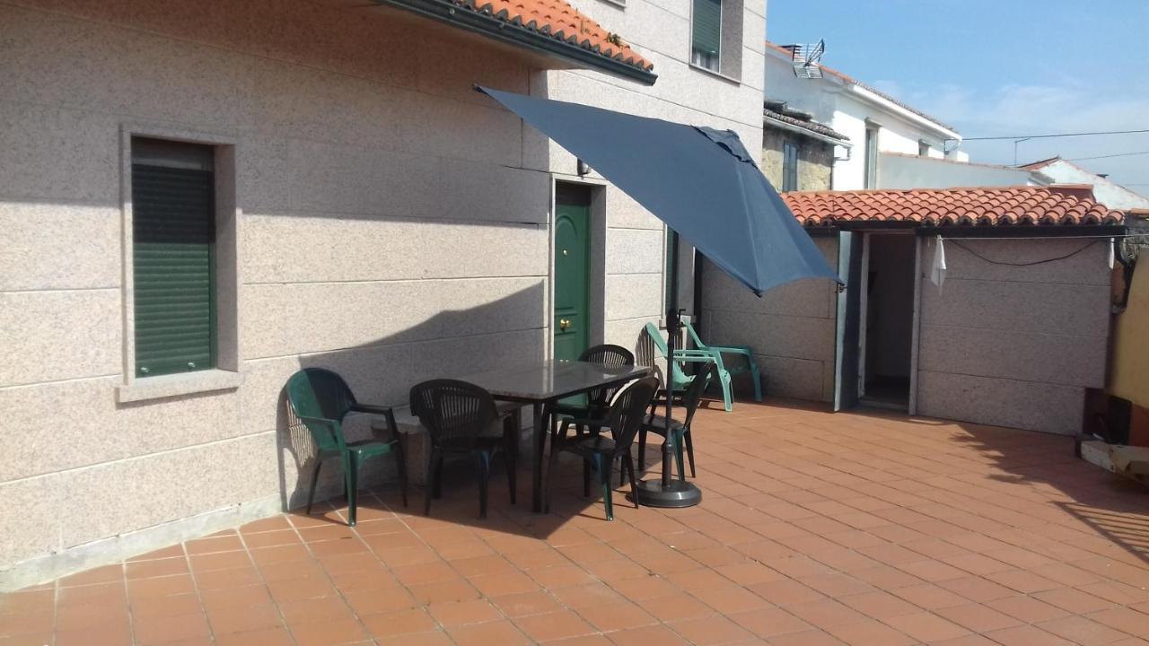 Apartamentos Outeiro Pobra Do Caraminal Bagian luar foto