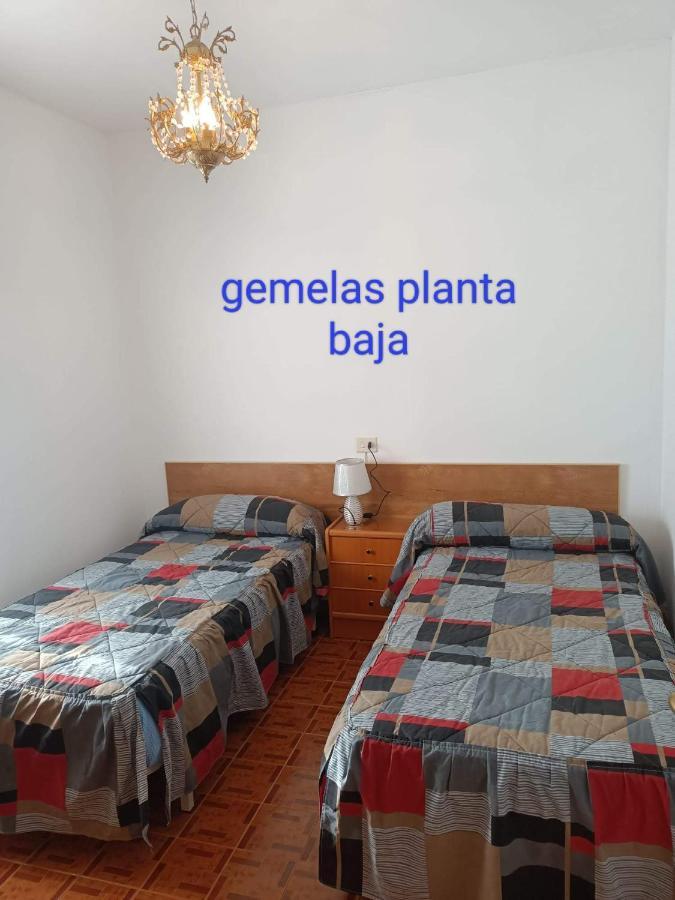 Apartamentos Outeiro Pobra Do Caraminal Bagian luar foto